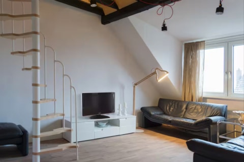 Loft-Maiso­nette – stilvolles Wohnen, 45359 Essen, Dachgeschosswohnung