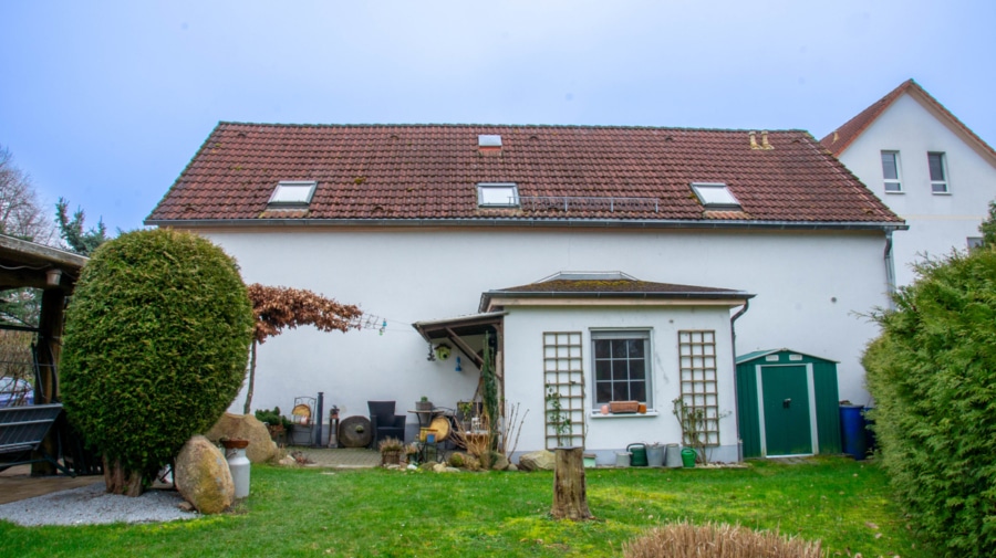 Einfamilienhaus - 3 Seiten Idylle, Ländlich, Ruhig mit Top Rendite!