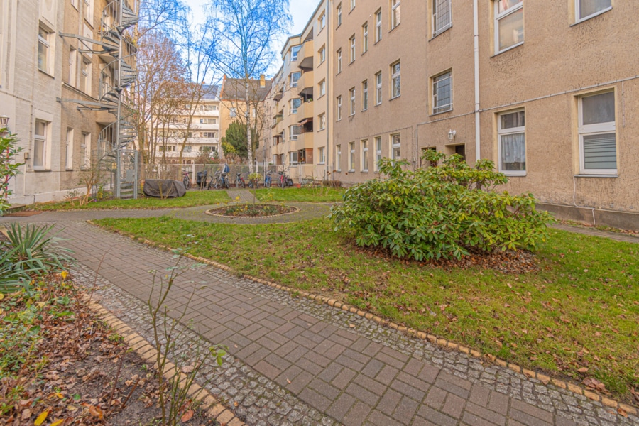 Garten - Profitieren Sie von stabilen Mieteinnahmen – Attraktive 2-Zimmer-Wohnung mit Balkon