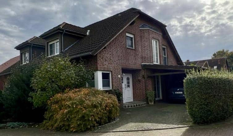 Hausansicht - "Ihr neues Zuhause in Sendenhorst"