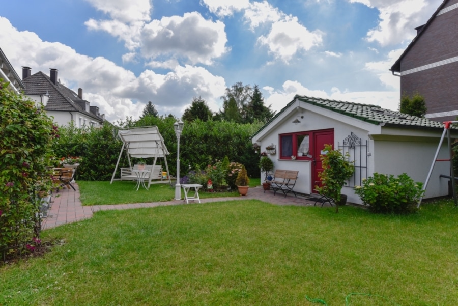 Blick auf das Gartenhaus - Ein Traum wird wahr!