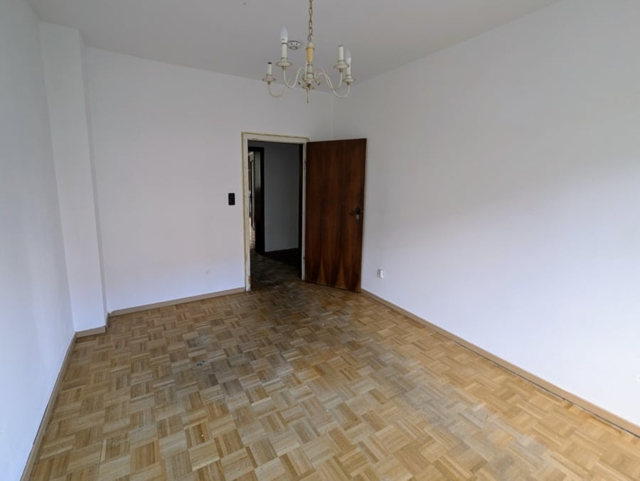 Schlafzimmer 3 - Exklusive Stadtwohnung in Hannovers List: Komfortables Wohnen zwischen Eilenriede und Lister Platz