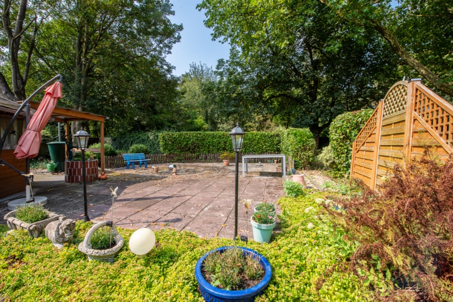 Ansicht Grillecke - Mehrfamilienhaus in ruhiger Lage von Essen-Schonnebeck