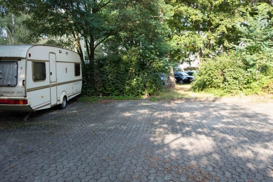 Stellplatz - Ankommen und loswohnen - Ihre Praktische 3-Zimmerwohnung in Nürnberg Langwasser mit tollem Balkon