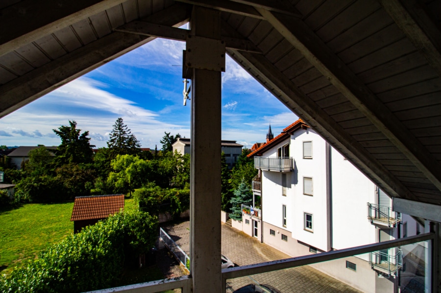 Bild 4: Aussicht - Willkommen in Staffort: Gemütliche 55 m² unter dem Dach