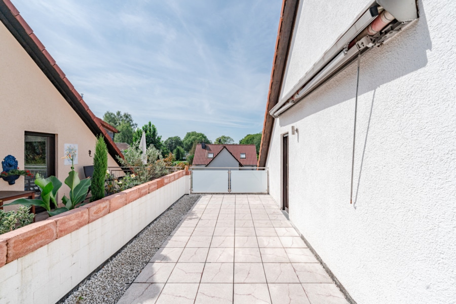 Ansicht 2 Dachterrasse - Haus am Baldeneysee mit Garten und Garage!