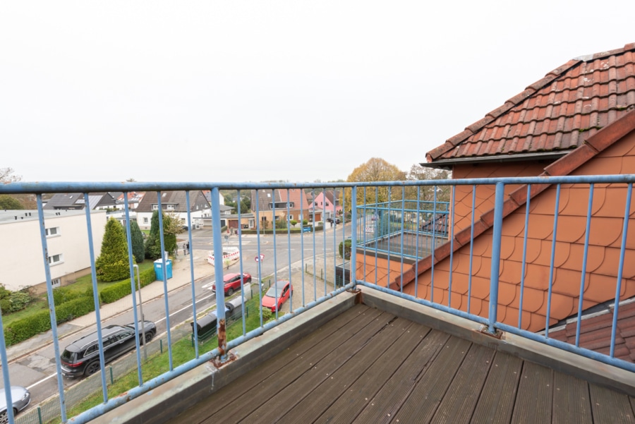 Ansicht Balkon (Nord) - Wohnen über zwei Etagen mit TOP-Ausblick!