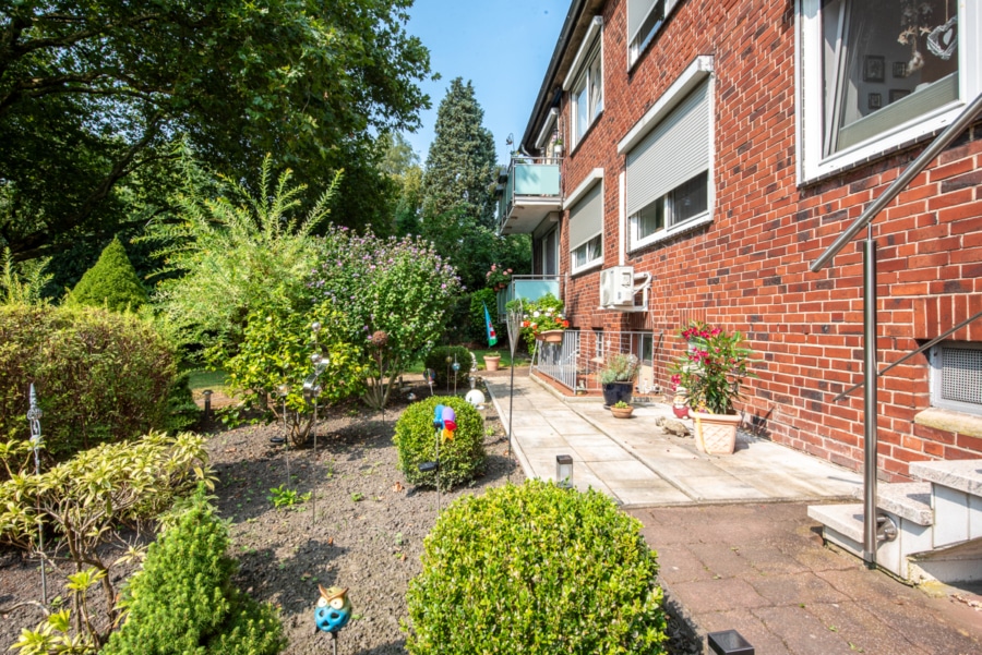 Weitere Gartenansicht - Mehrfamilienhaus in ruhiger Lage von Essen-Schonnebeck