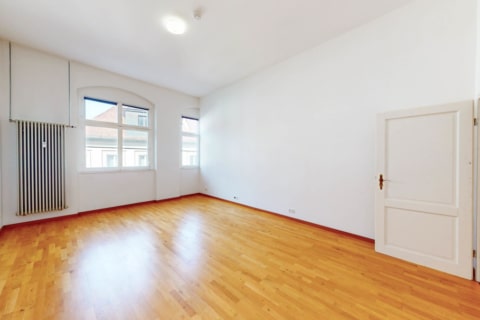 Geschichte neu erleben - Zentrale 4-Zimmer­wohnung im Herzen von Ansbach, 91522 Ansbach, Etagenwohnung