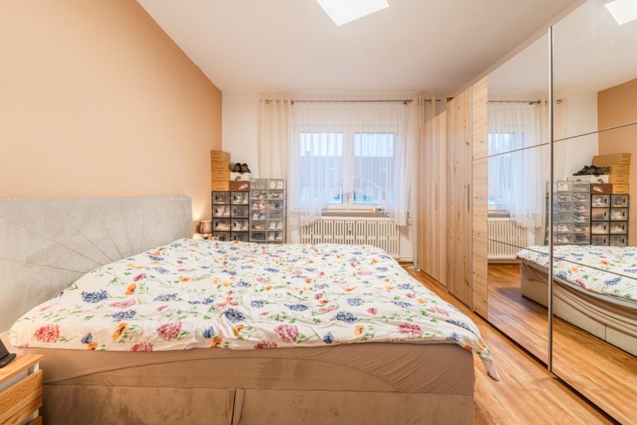 Schlafzimmer - Charmante 3,5-Zimmer-Wohnung in Bochum: Ideal für Kapitalanleger!