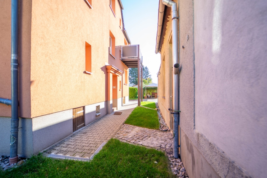 Eingang - Modernes Mehrfamilienhaus in Nobitz!