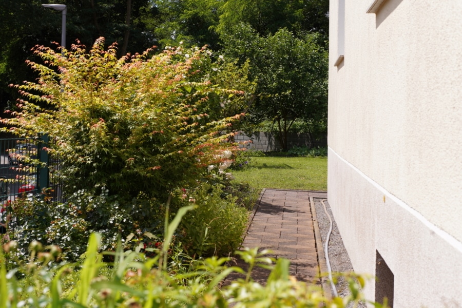 Ansicht Garten - Ihr neues Glück in Gelsenkirchen-Hassel!