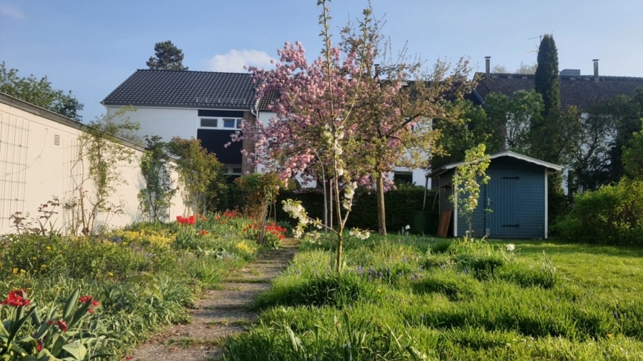 Garten - Ruhiges Wohnen im Grünen: Ihr Zuhause im begehrten Stadtteil Kirchrode