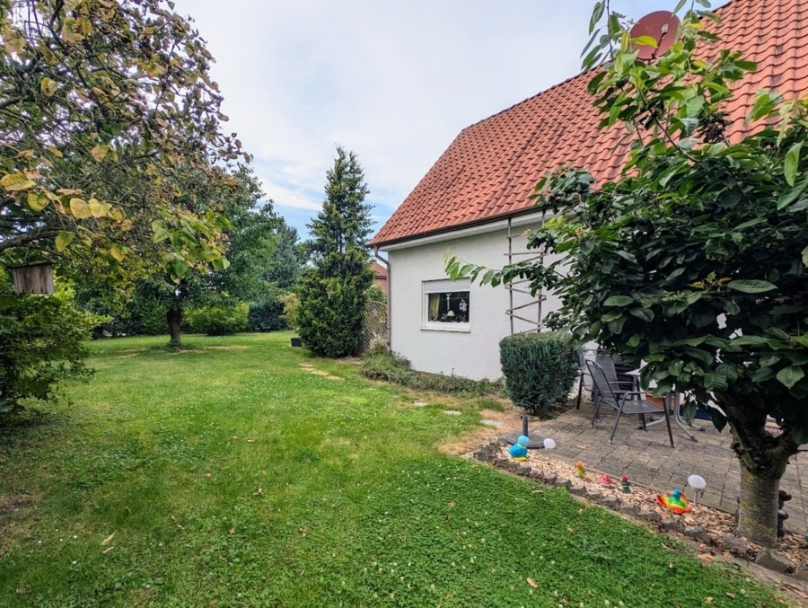 Seitenansicht - Gepflegtes Einfamilienhaus mit Wohlfühlcharakter in ruhiger Lage von Beckedorf