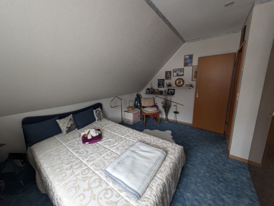 Schlafzimmer 1.OG - Gepflegtes Einfamilienhaus mit Wohlfühlcharakter in ruhiger Lage von Beckedorf