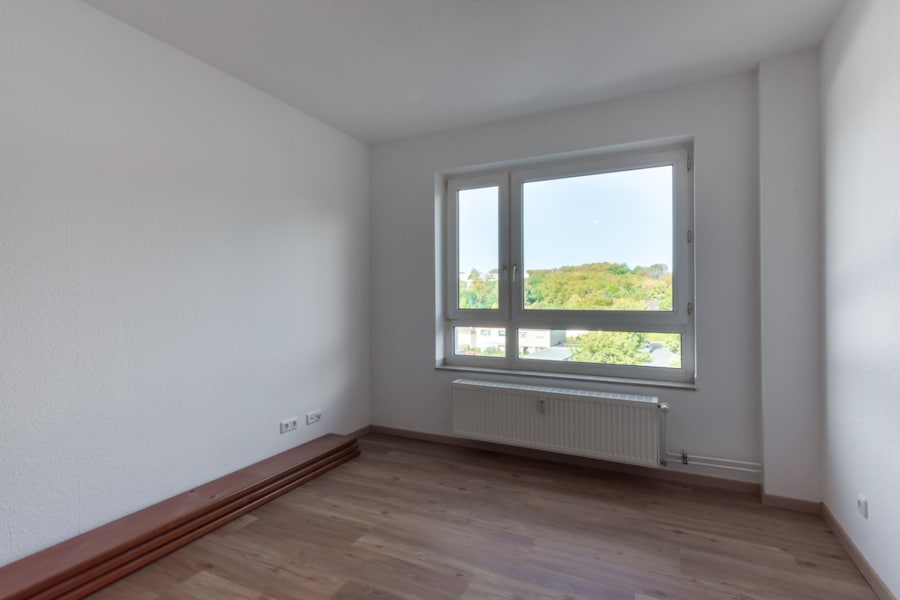 Schlafzimmer - Ihr neues Zuhause: Stilvolle Wohnung mit Aussicht und Balkon!