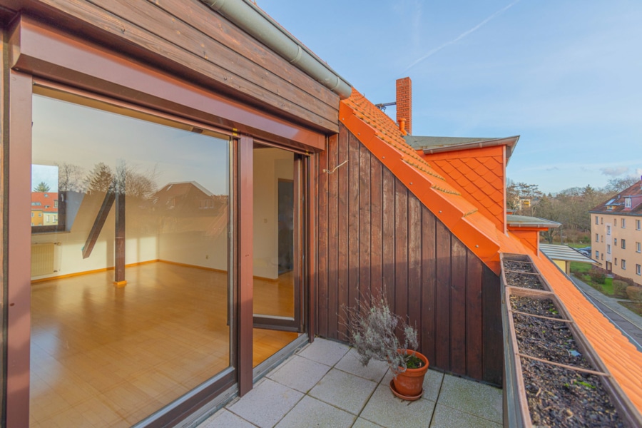 Titelbild - Ruhige ETW mit viel Platz | Kleingarten | Dachterrasse | Ausbaureserve