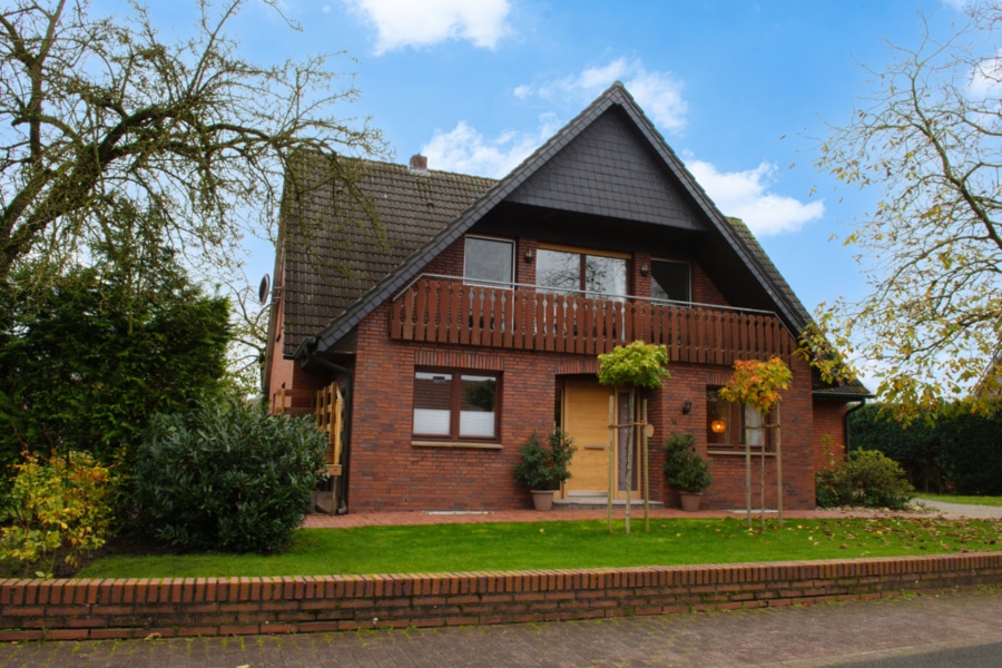 Außenansicht - Traumhaft modernisiertes Einfamilienhaus im ländlichen Idyll von Obersteinbeck!