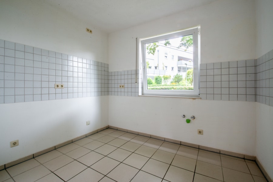 Ansicht Küche - Erdgeschosswohnung mit Terrasse in Heisingen