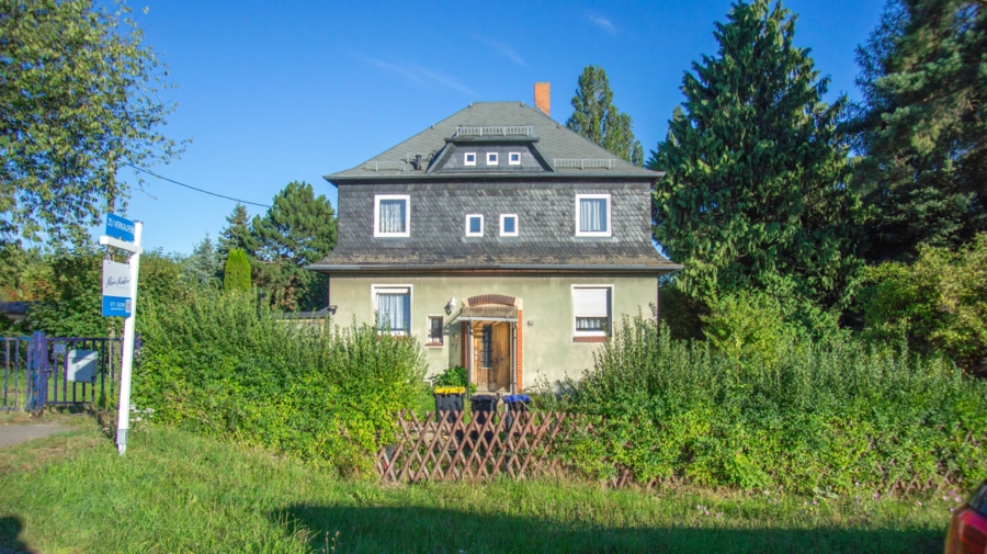 Ansicht - Viel Platz für Groß und Klein! Ihr Einfamilienhaus in Hartmannsdorf