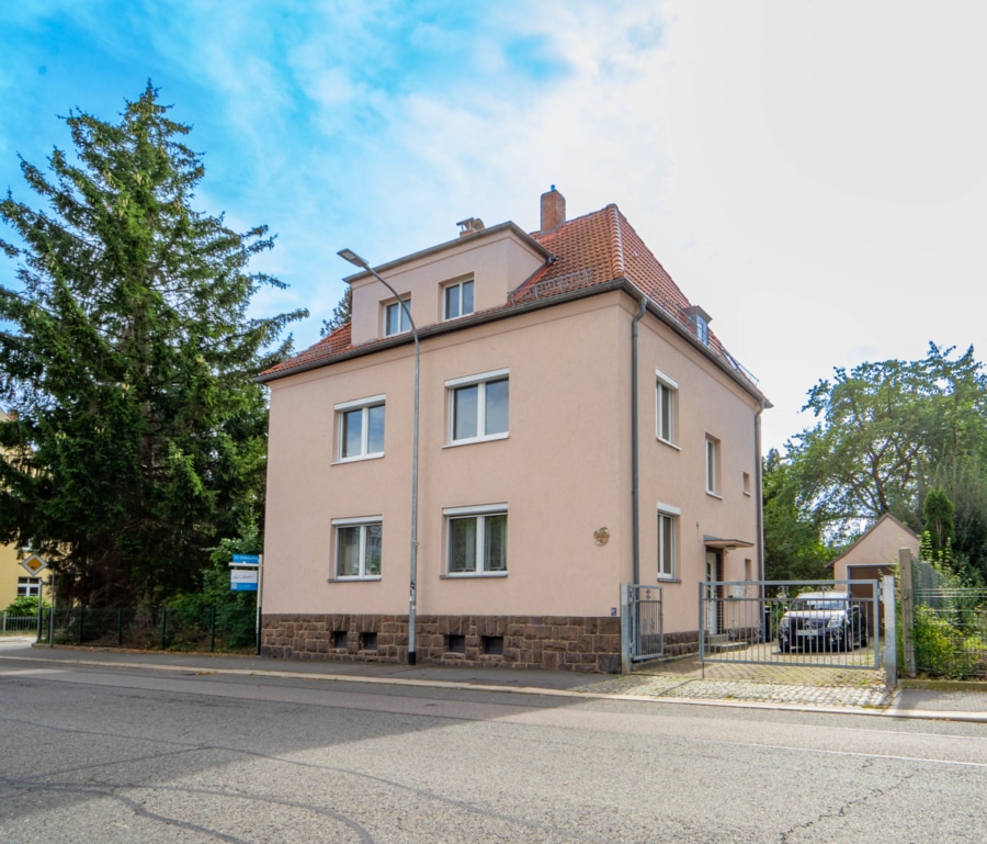 Ansicht - Charmantes Einfamilienhaus mit Einliegerwohnung in Limbach Oberfrohna