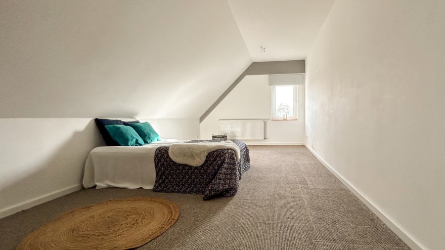 Schlafzimmer - MODERNISIERTER FACHWERKTRAUM IM GRÜNEN MIT EINLADENDER WOHLFÜHLATMOSPHÄRE