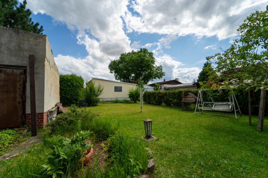 Grundstück - Kleines Einfamilienhaus in ruhiger Wohnlage