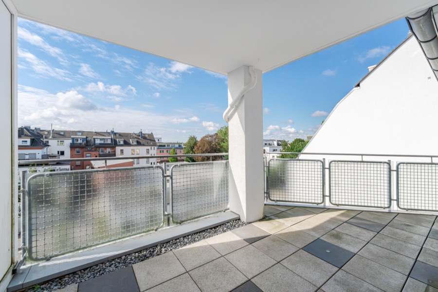 Terrasse Ansicht 1 - Großzügige Maisonette-Wohnung mit Sonnenterrasse in zentraler Lage von Velbert