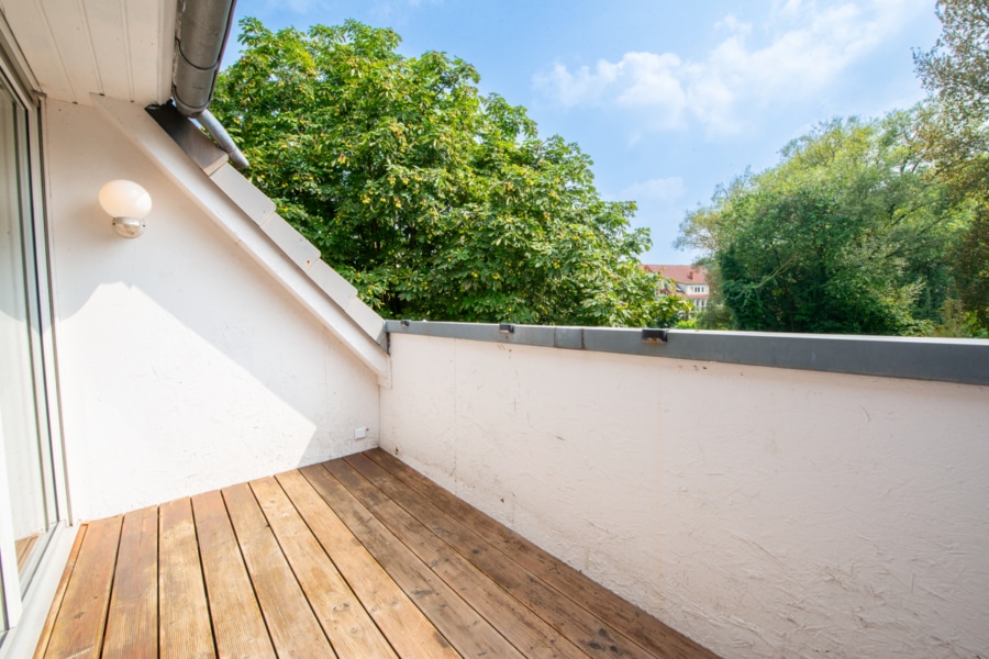 Ansicht 2 Balkon - Sonnige 3-Zimmer Maisonette Wohnung