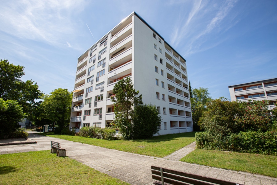 Ein Rohdiamant über den Dächern von Ismaning:  Renovierungsbedürftige  4-Zimmer-Wohnung - Ein Rohdiamant über den Dächern von Ismaning: Renovierungsbedürftige 4-Zimmer-Wohnung