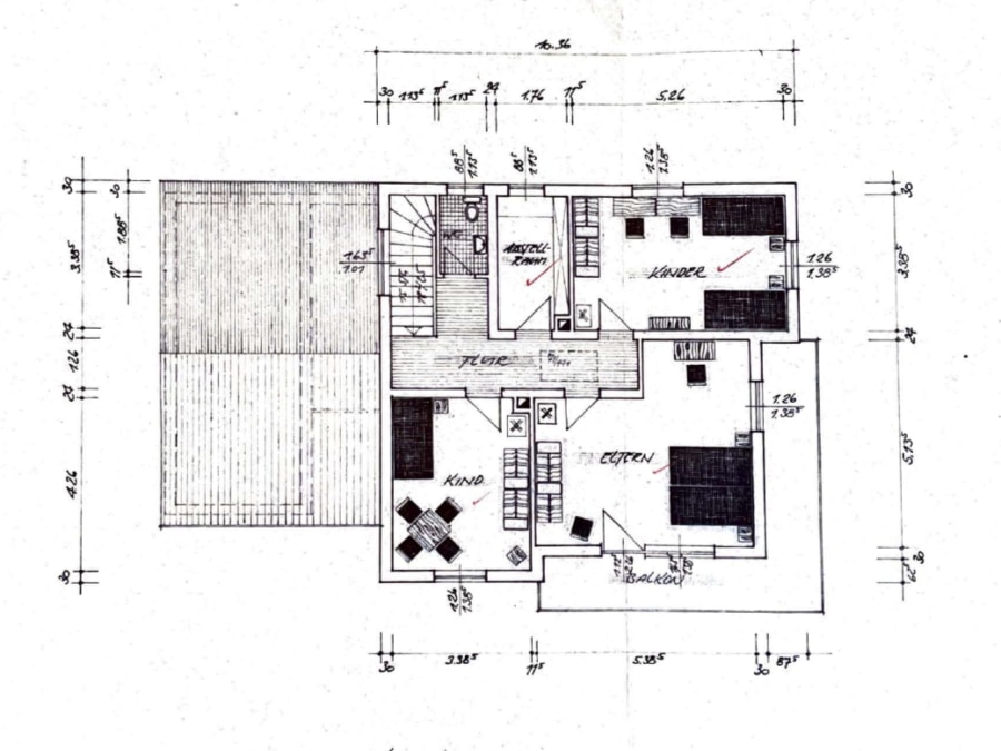 Obergeschoss - Charmantes Ein-/Zweifamilienhaus mit großem Garten in zentraler Lage von Haiming