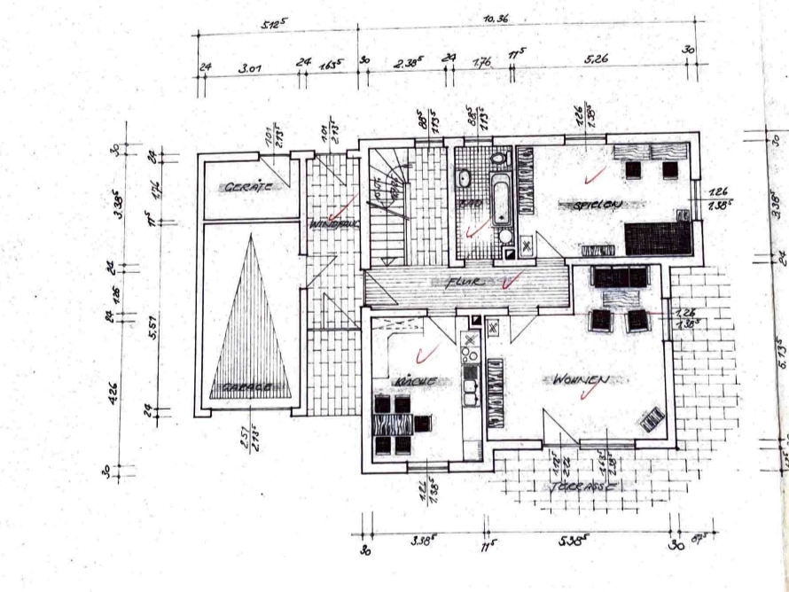 Erdgeschoss - Charmantes Ein-/Zweifamilienhaus mit großem Garten in zentraler Lage von Haiming