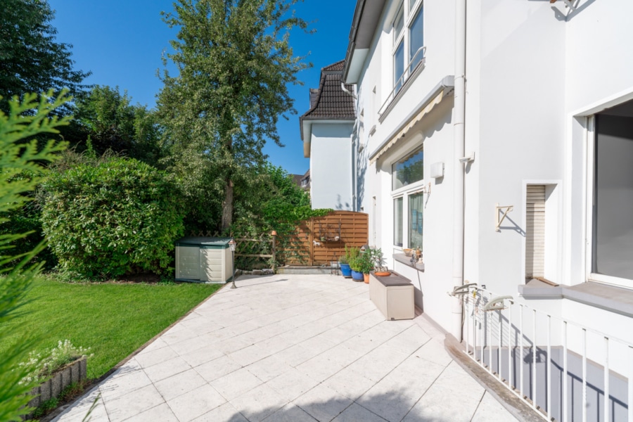 Ansicht Terrasse - Mix aus Historik und Romantik in Essen-Stadtwald