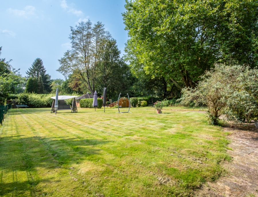 Ansicht Garten - Mehrfamilienhaus in ruhiger Lage von Essen-Schonnebeck