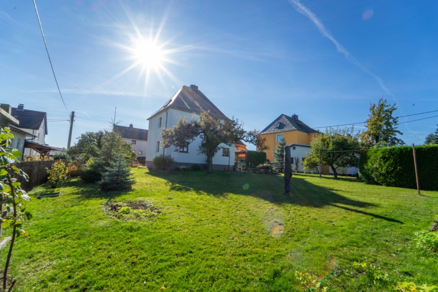 Grundstück - Einfamilienhaus in Hartmannsdorf