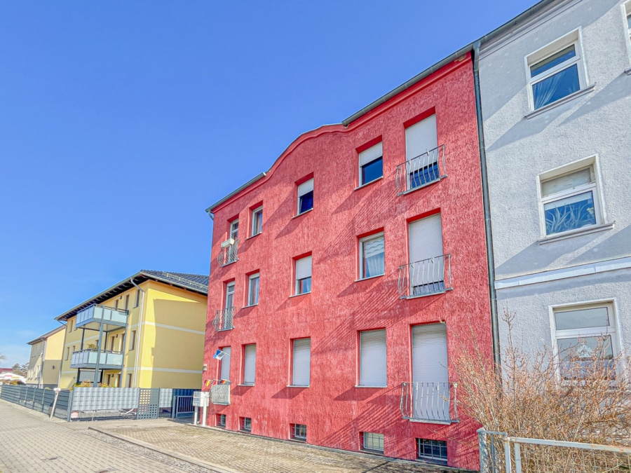 Titelbild - Vermietetes Mehrfamilienhaus im Berliner Speckgürtel mit stabiler Mieterstruktur