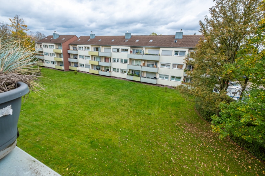 Entspannen auf dem ruhigen Balkon - Ihr neues Zuhause oder Investment in Köln-Höhenhaus – Jetzt zugreifen!