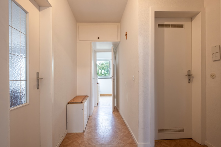 Großer Flur - Ihr neues Zuhause oder Investment in Köln-Höhenhaus – Jetzt zugreifen!