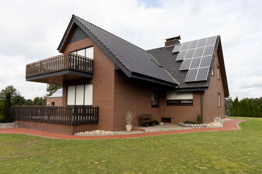 Seitenansicht - Anspruchsvolles Wohnen in bester Lage, Mehrgenerationenhaus, ca.3750 m² Grundstück