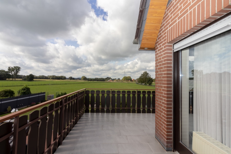 Balkon - Anspruchsvolles Wohnen in bester Lage, Mehrgenerationenhaus, ca.3750 m² Grundstück