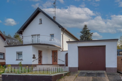 Roman­ti­sches Juwel, 53894 Mechernich / Wachendorf, Einfamilienhaus