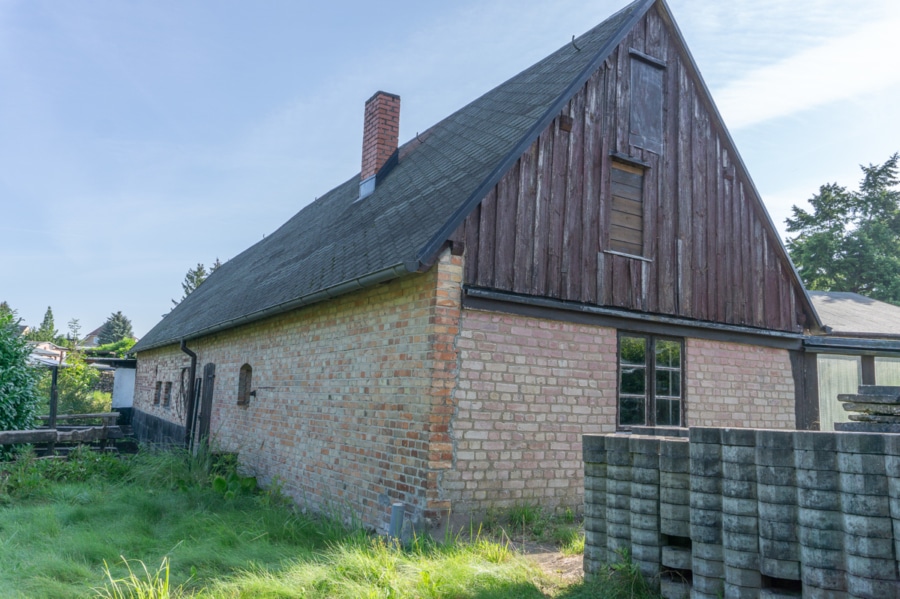 Scheune - Freiraum trifft Potenzial: 88 m² Wohnfläche, 400 m² Nutzfläche, großem Grundstück in Blankenhagen