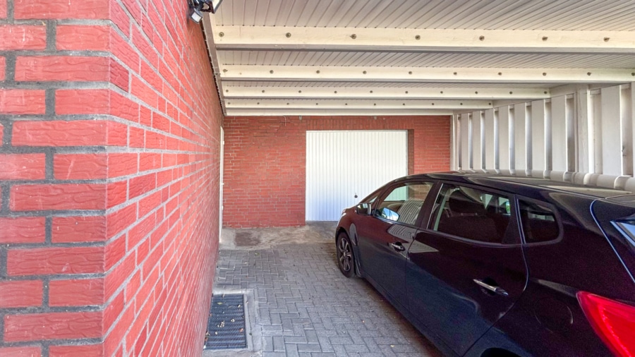 Carport, Garage - WILLKOMMEN ZUHAUSE - WOHNEN MIT PERSPEKTIVE