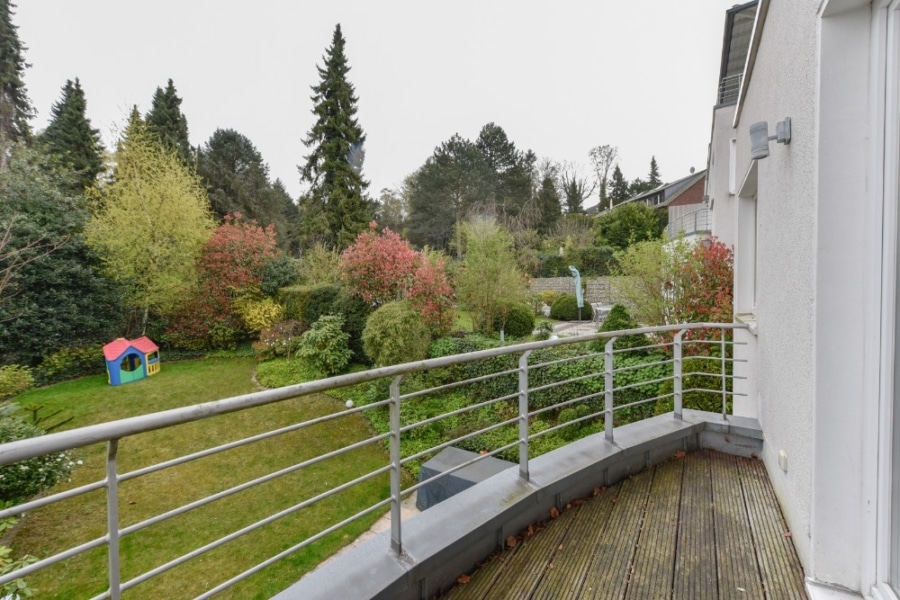 Balkon am Schlafzimmer - Schmuckstück in ruhiger Lage